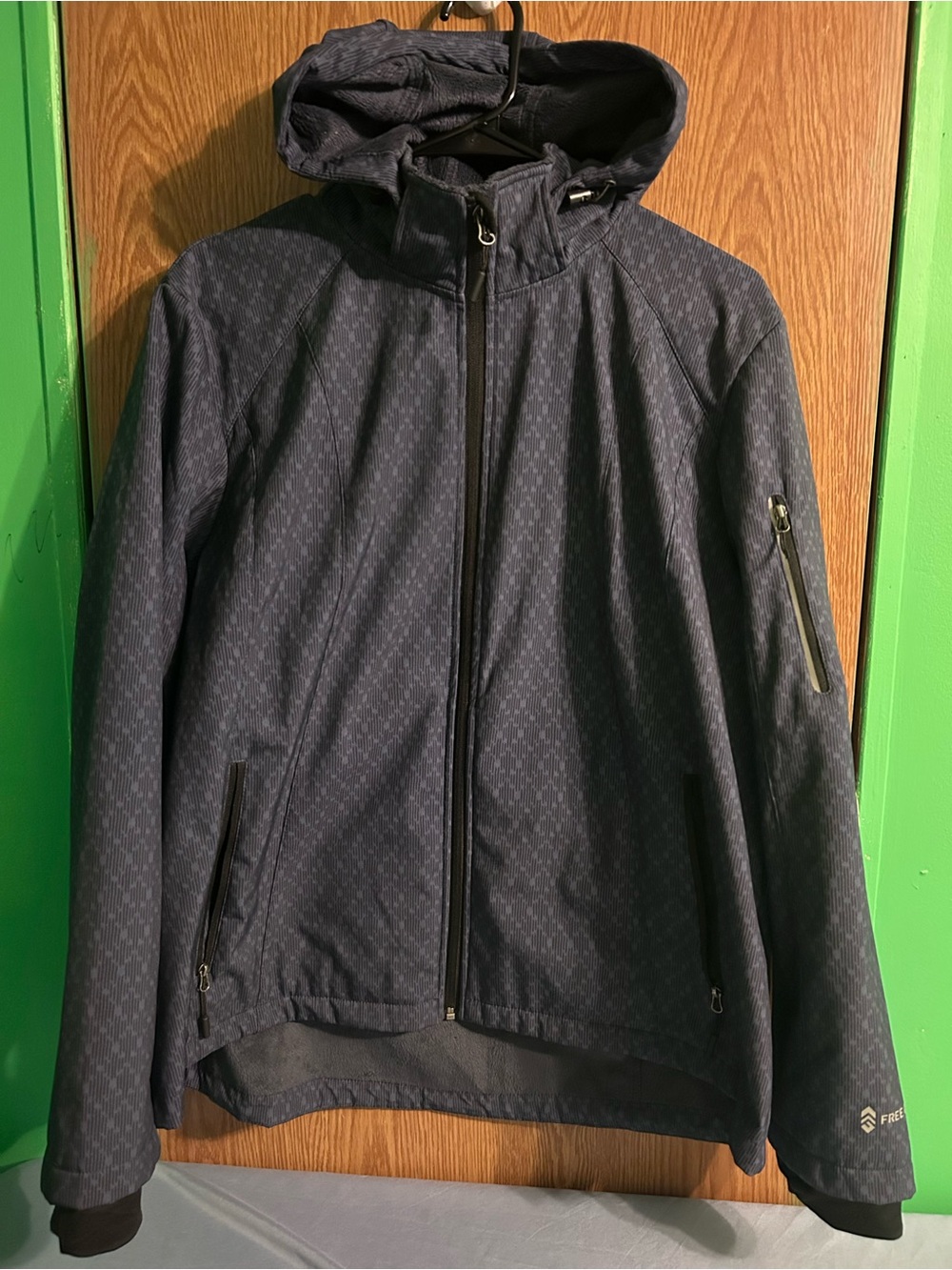 Free Country women’s size 2x urban navy jacket with removable hood